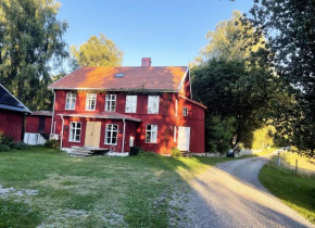Idyllic holiday house in Sundshult, Flötemarken